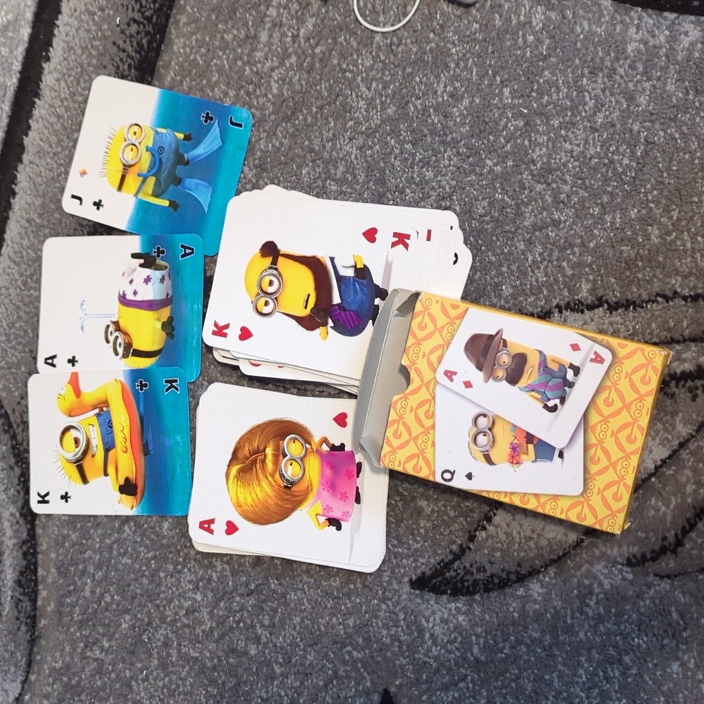 Minions jumbo playing cards